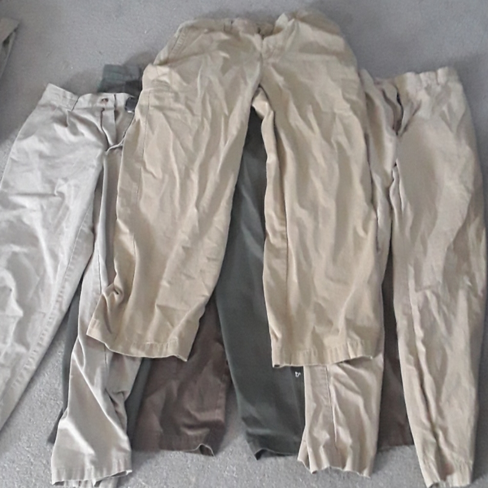 Men's Khaki Pants